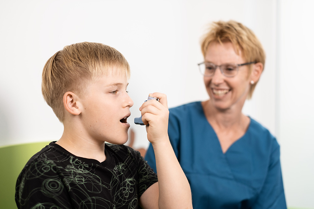 kinderarzt-adlershof-berlin l-betreuung-chronischer-erkrankungen-dscf6821