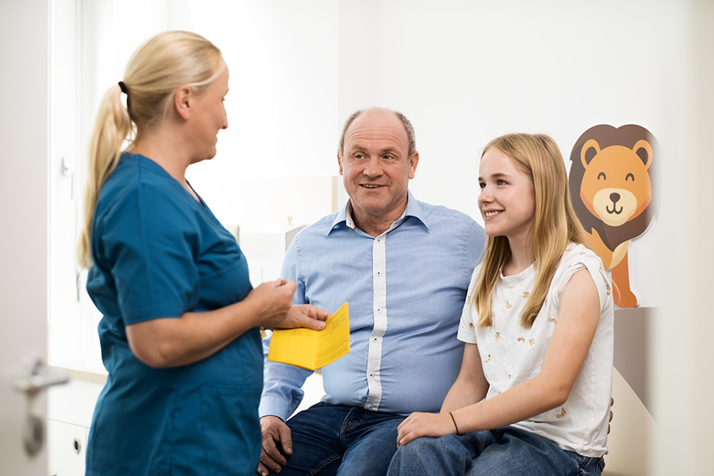 kinderarzt-adlershof-berlin l-impfberatung-und-impfungen-dscf6785-v4